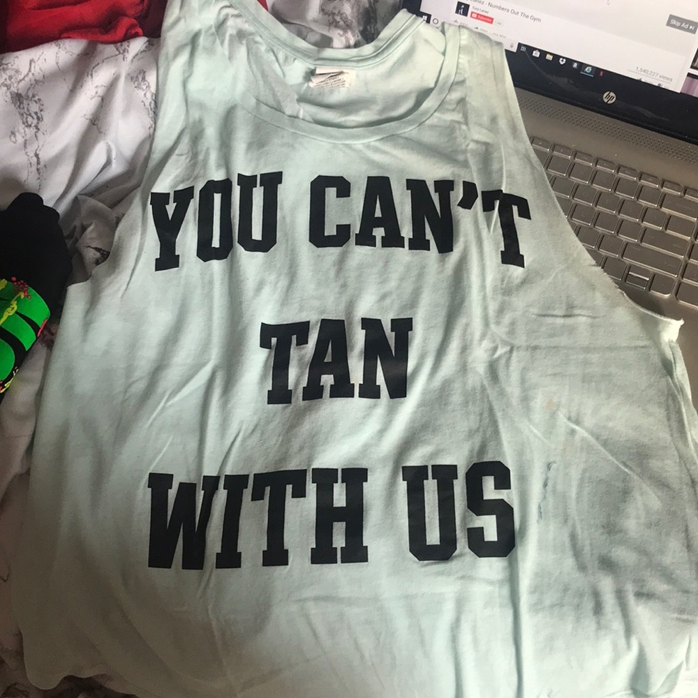 VS Pink tank
